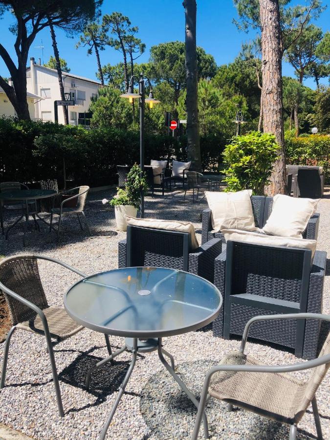 מילאנו מריטימה Hotel B&B Des Bains מראה חיצוני תמונה