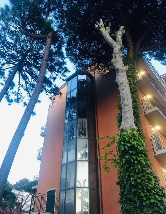 מילאנו מריטימה Hotel B&B Des Bains מראה חיצוני תמונה