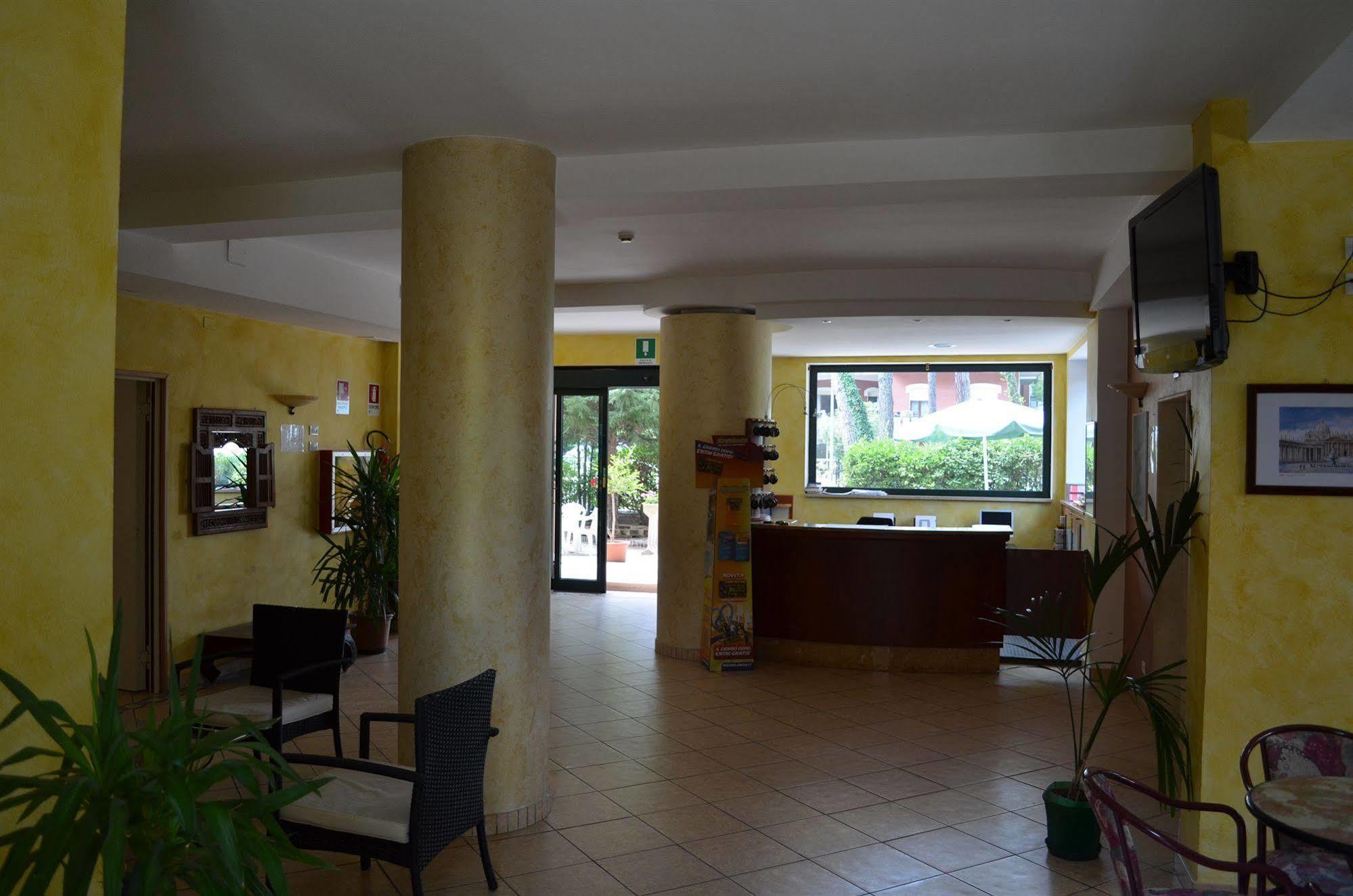 מילאנו מריטימה Hotel B&B Des Bains מראה חיצוני תמונה