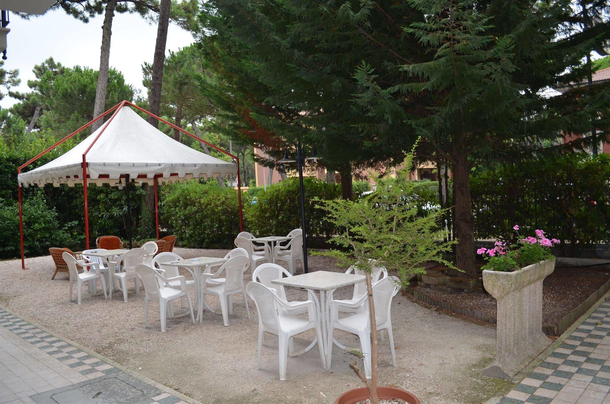 מילאנו מריטימה Hotel B&B Des Bains מראה חיצוני תמונה